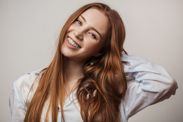 Traditional Braces Vs  Clear Braces For Teens